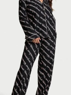 Victoria's Secret 100% Percent Cotton Black Script-Logo Pajama Set XS/SMALL